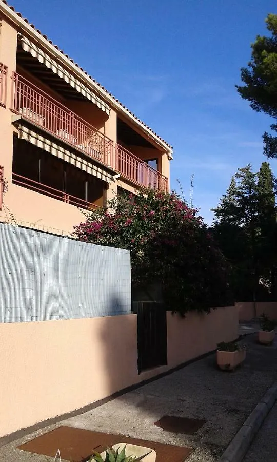 T2 Bord De Mer Au Calme Bandol